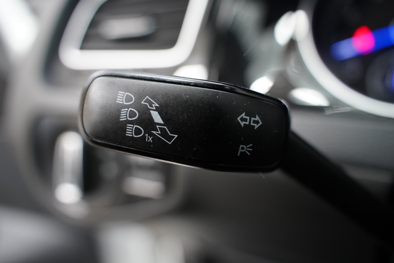 Volkswagen Golf R 4dr HB Man 2016