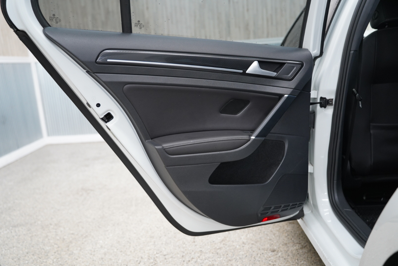 Volkswagen Golf R 4dr HB Man 2016