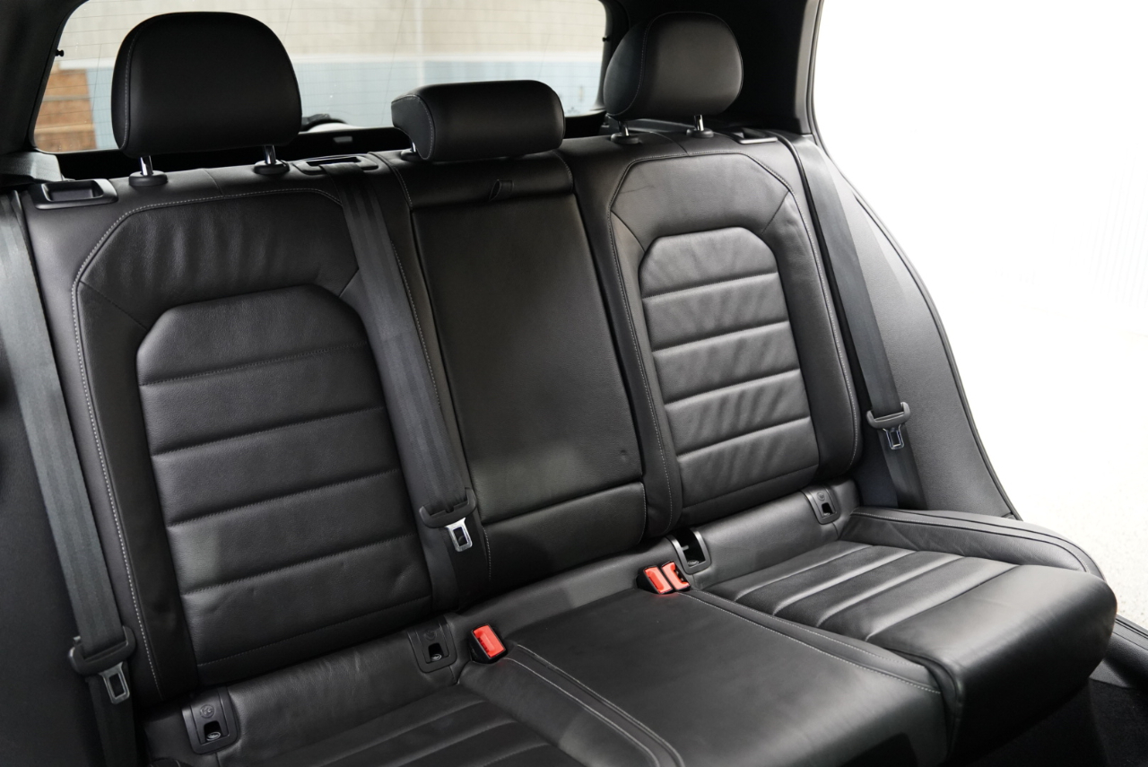 Volkswagen Golf R 4dr HB Man 2016