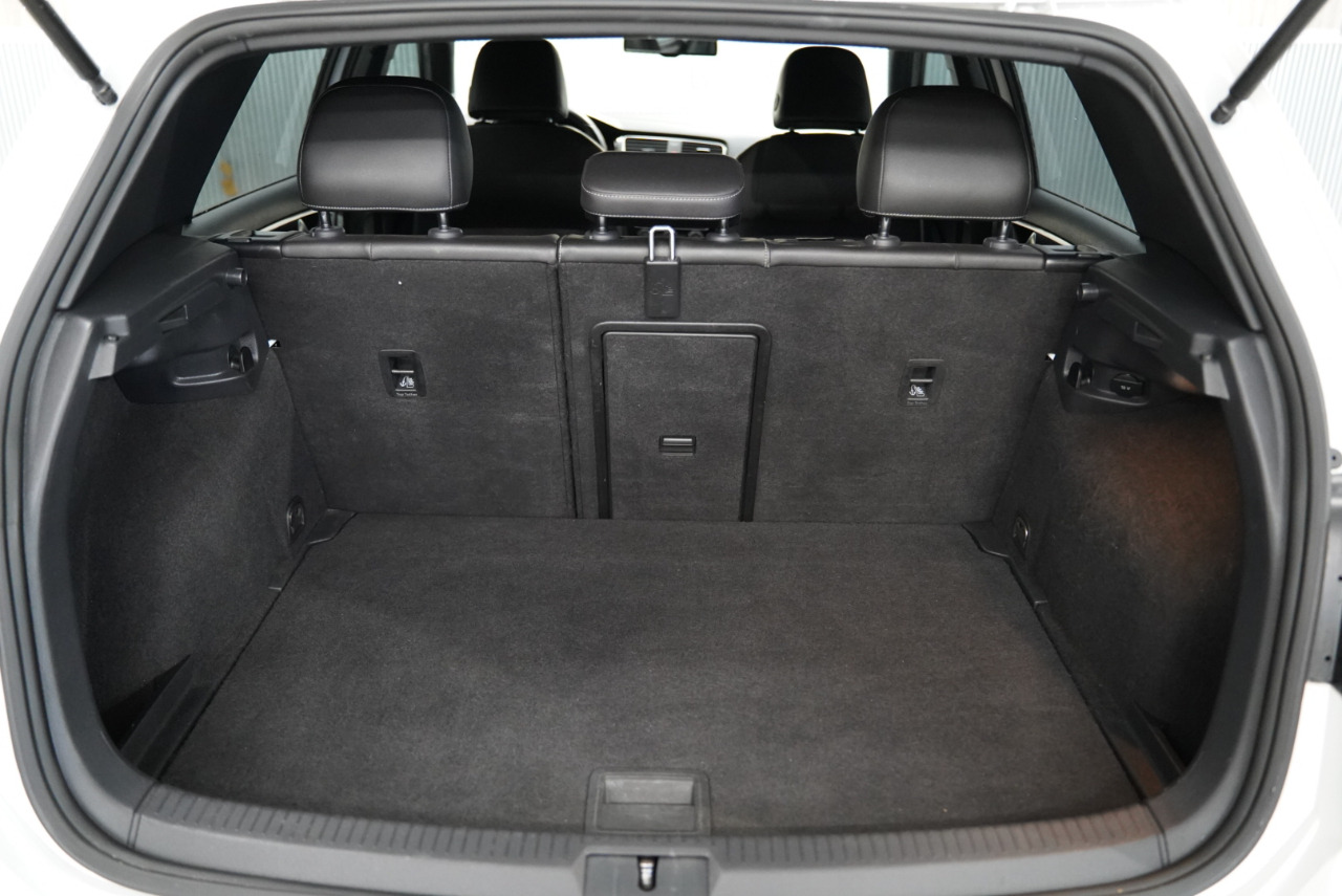 Volkswagen Golf R 4dr HB Man 2016