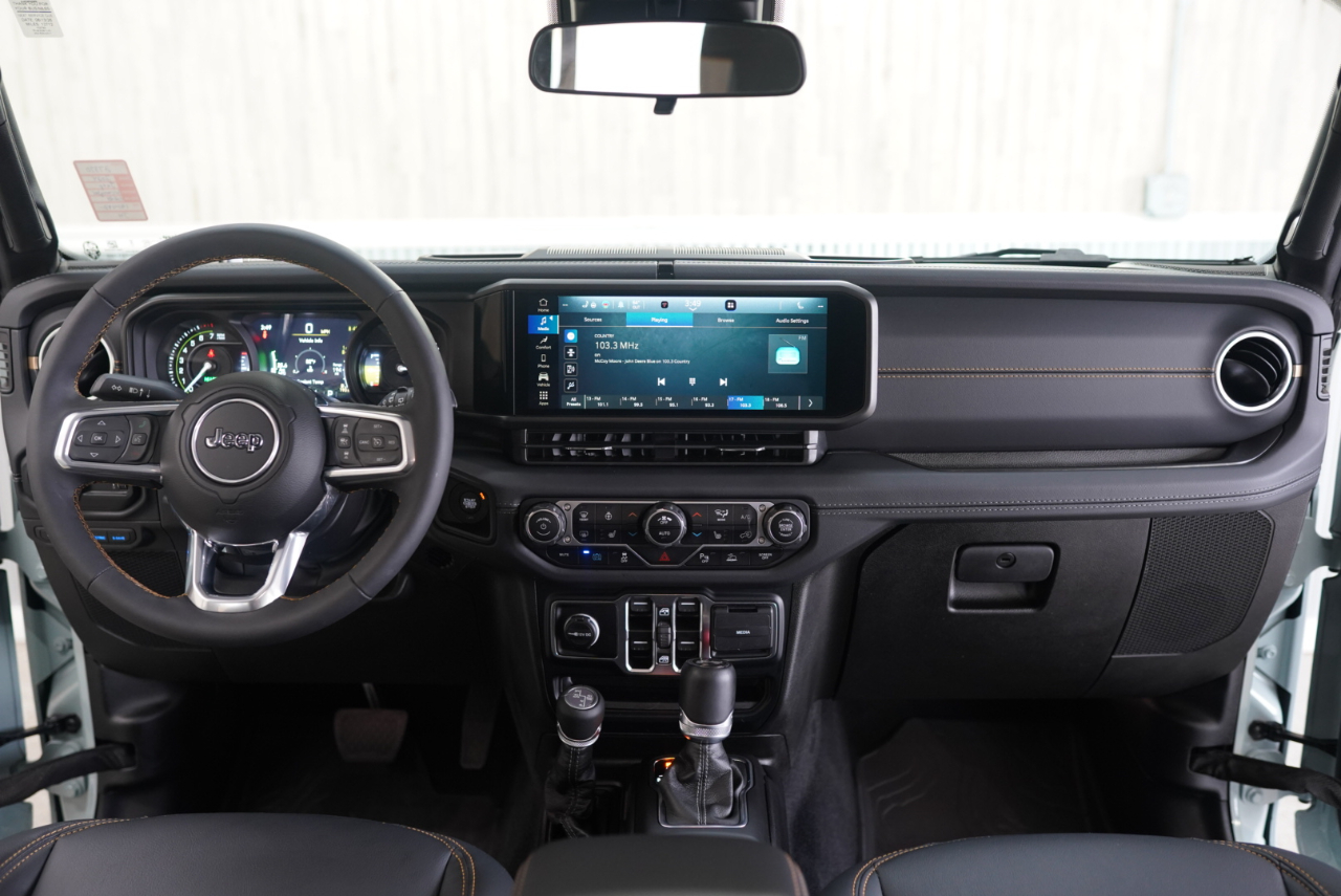 Jeep Wrangler 4xe Sahara 4x4 2024