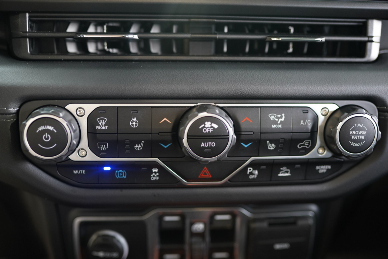 Jeep Wrangler 4xe Sahara 4x4 2024