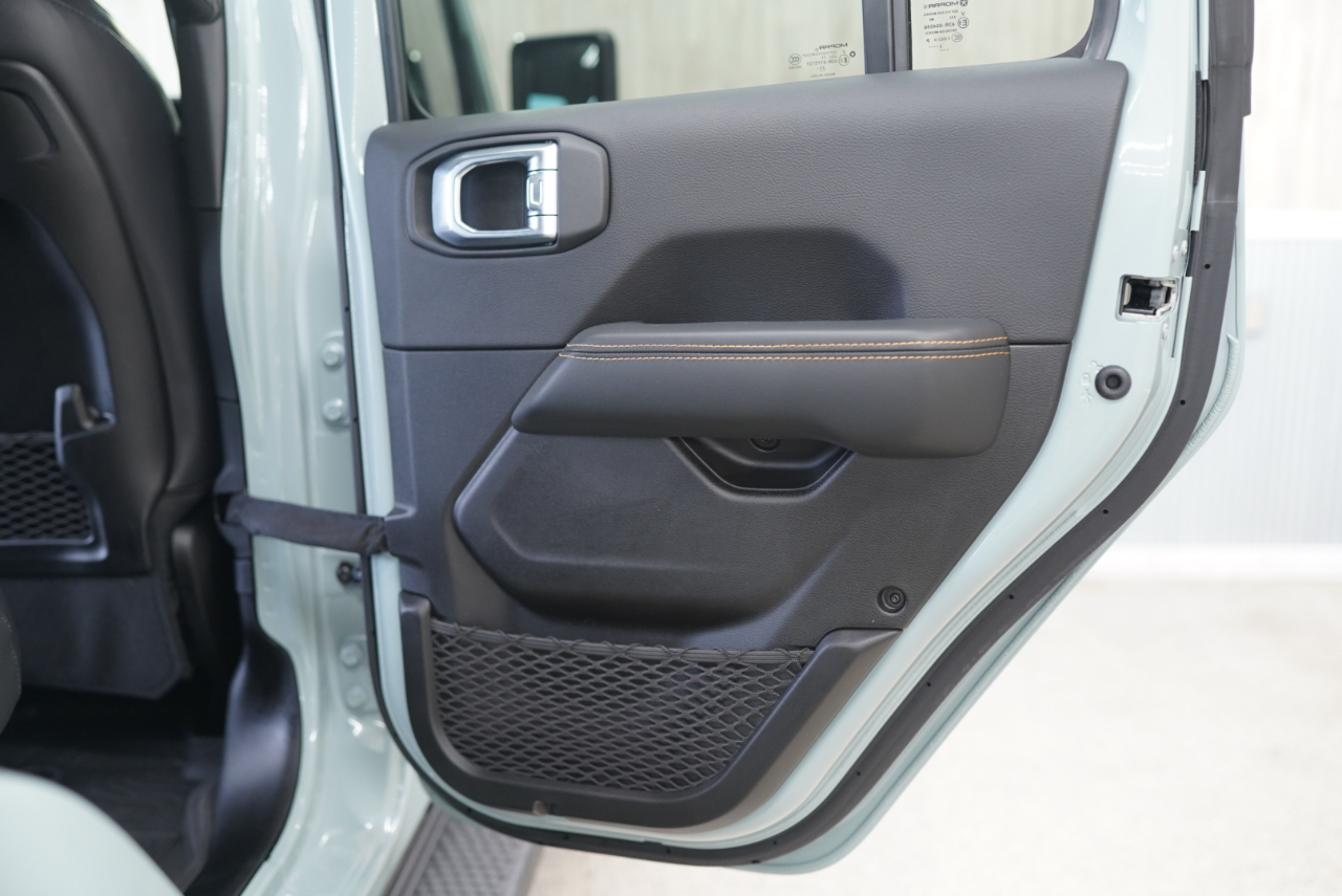 Jeep Wrangler 4xe Sahara 4x4 2024