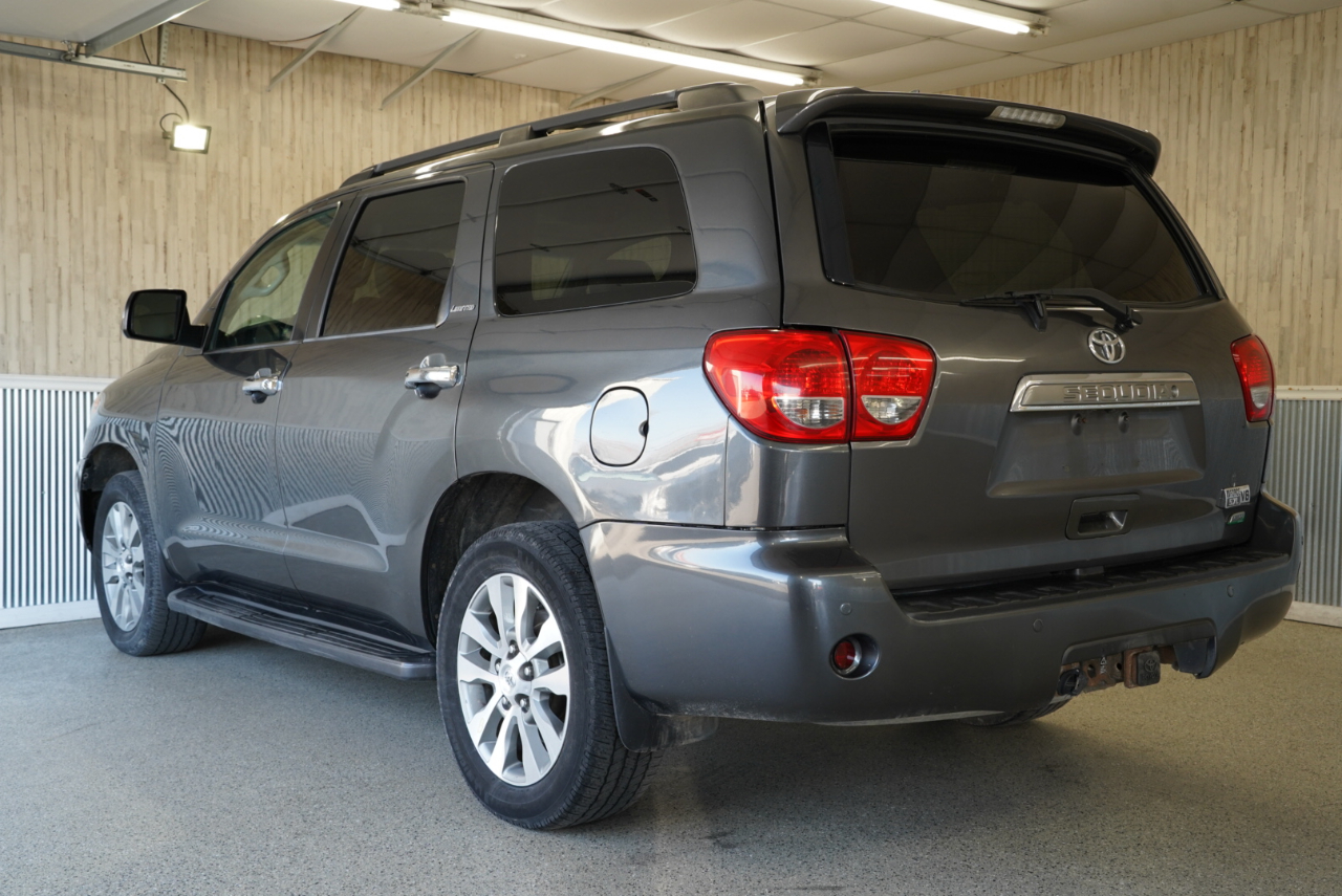 Toyota Sequoia  2014