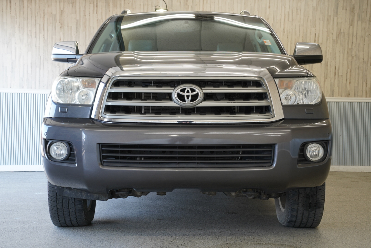 Toyota Sequoia  2014