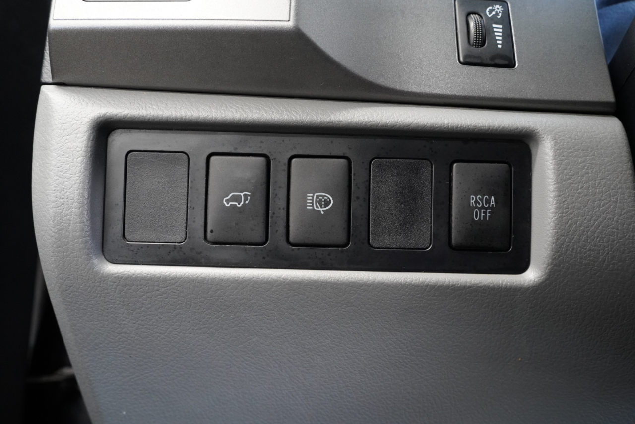 Toyota Sequoia  2014