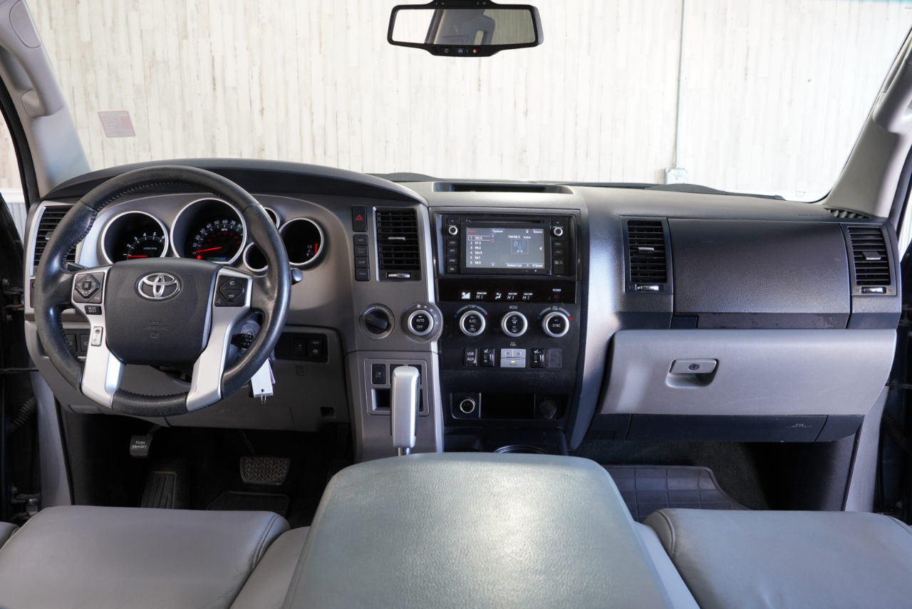 Toyota Sequoia  2014