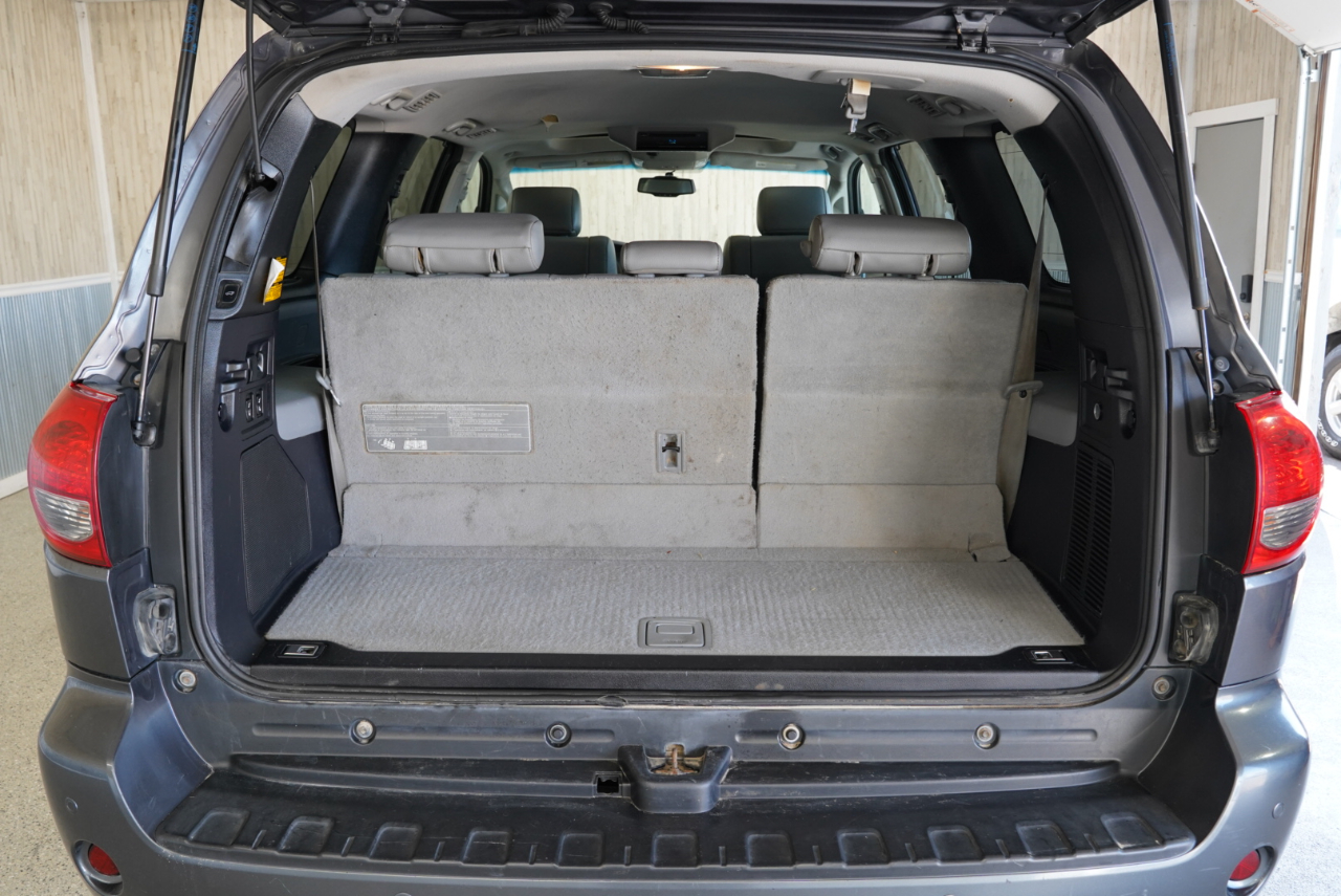 Toyota Sequoia  2014