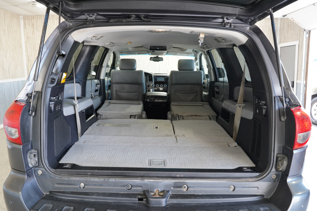 Toyota Sequoia  2014