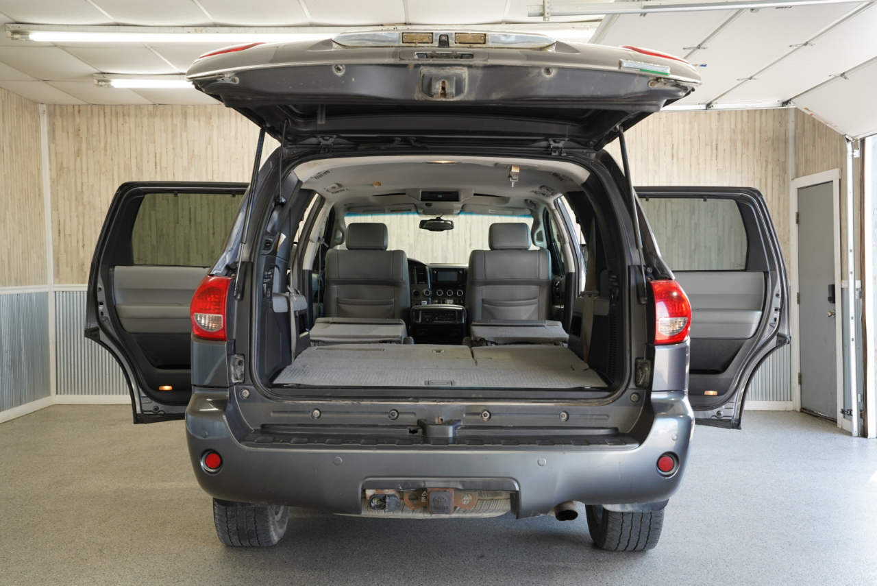 Toyota Sequoia  2014