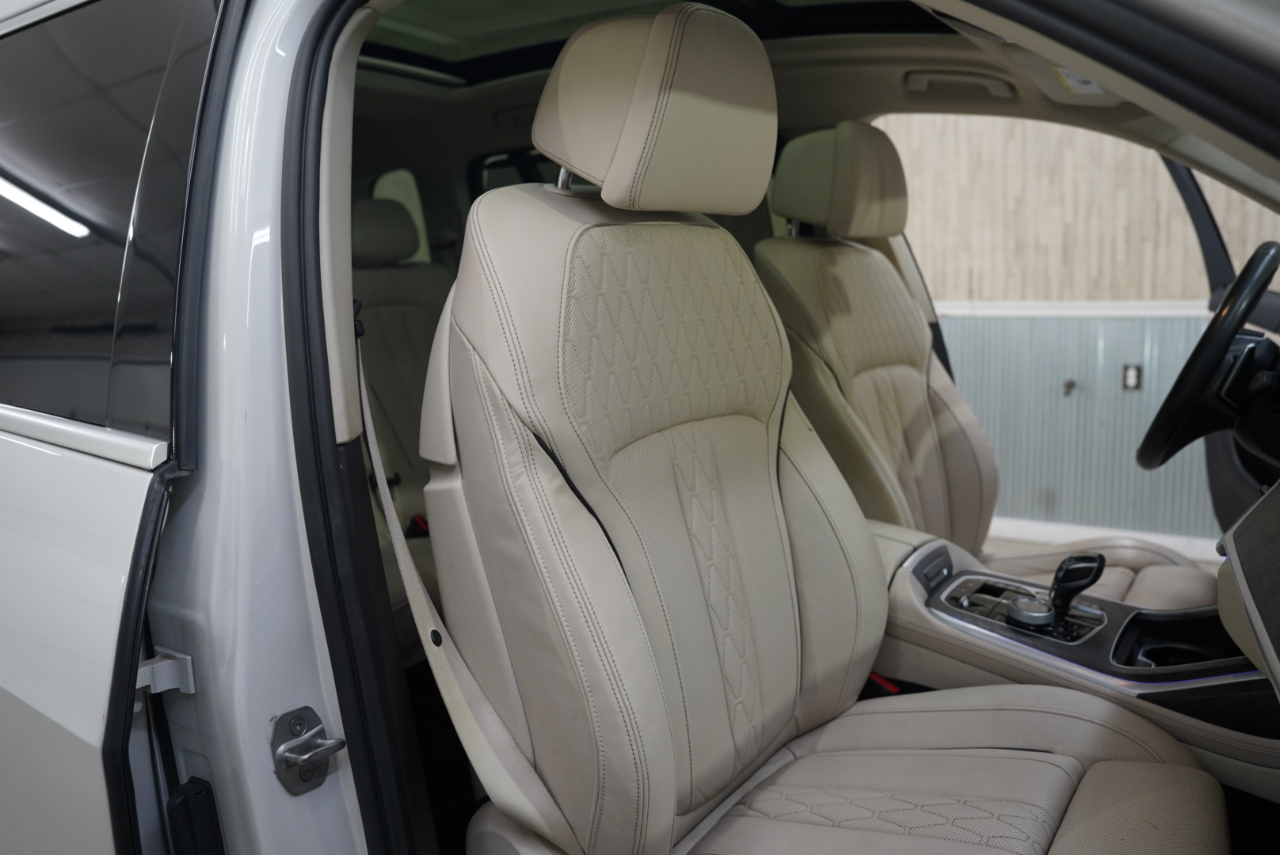 BMW X7 xDrive40i Sports Activity Vehicle 2022