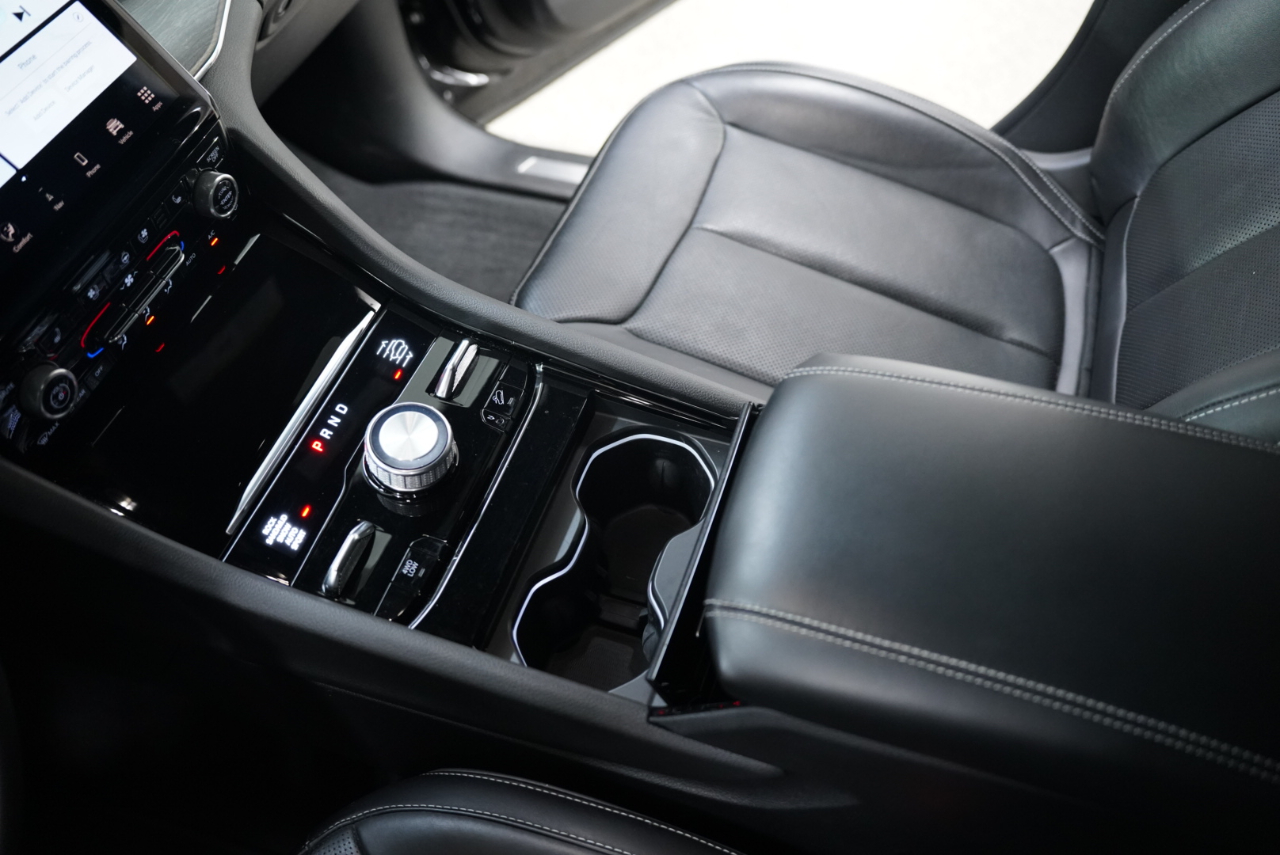 Jeep Grand Cherokee Overland 4x4 2023