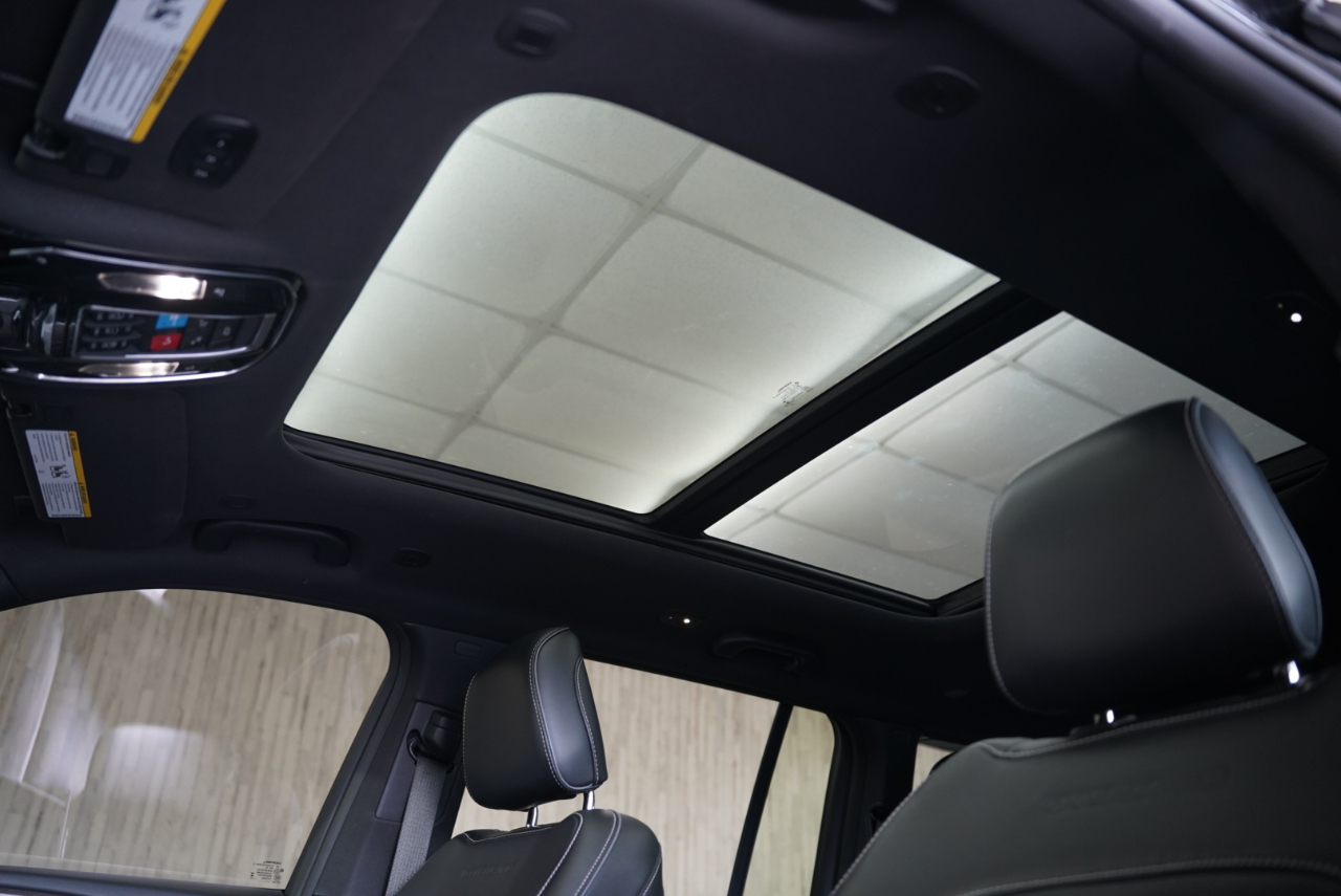 Jeep Grand Cherokee Overland 4x4 2023