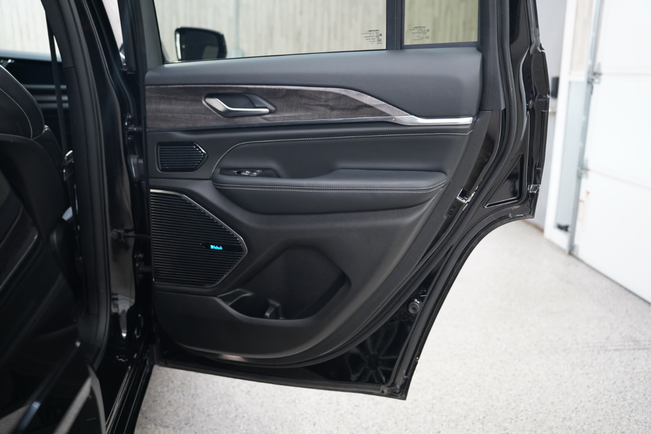 Jeep Grand Cherokee Overland 4x4 2023