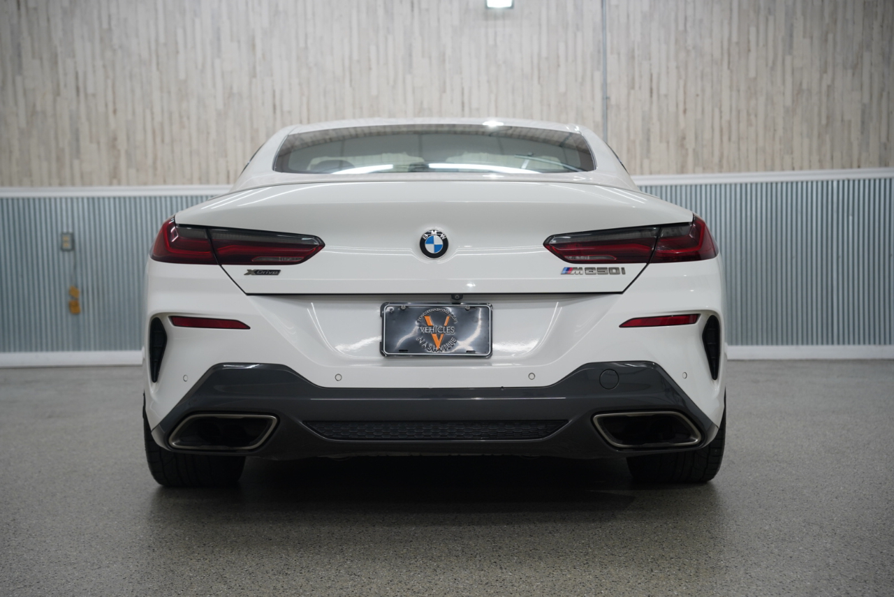 BMW 8 Series M850i xDrive Coupe 2019
