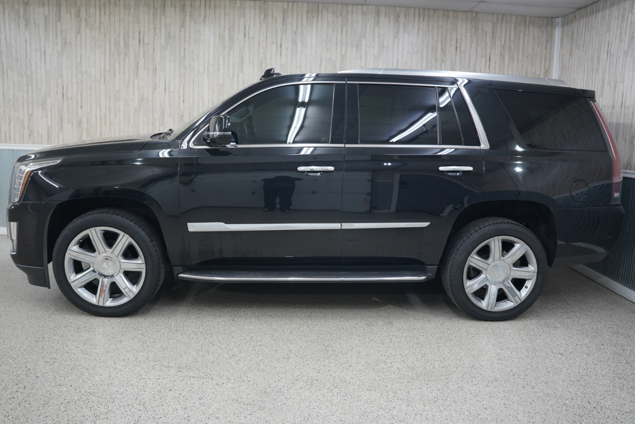 Cadillac Escalade 2WD 4dr Luxury 2020
