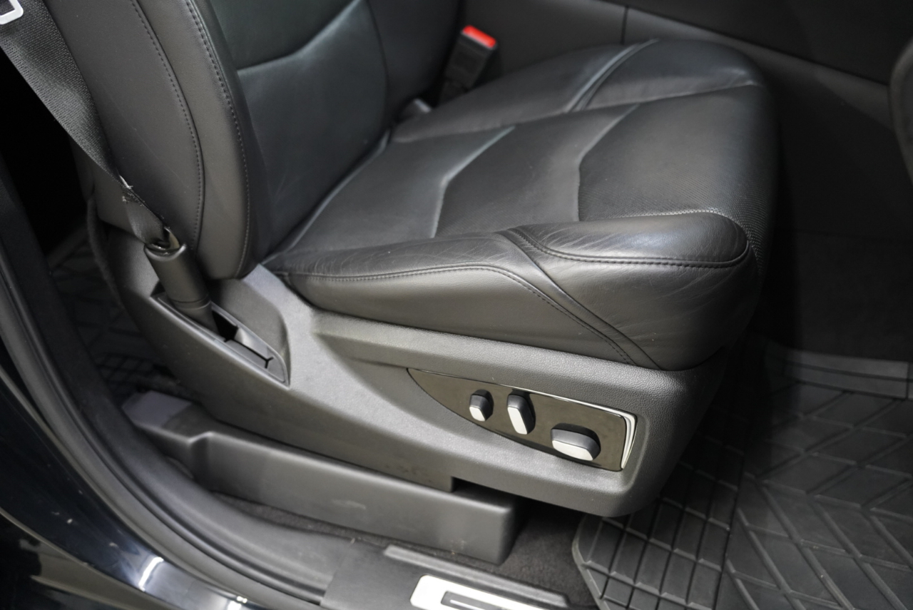 Cadillac Escalade 2WD 4dr Luxury 2020