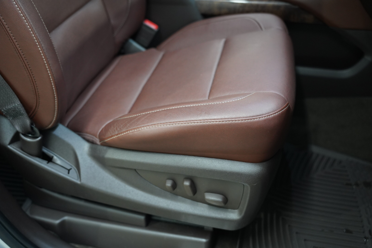 Chevrolet Tahoe 4WD 4dr Premier 2018