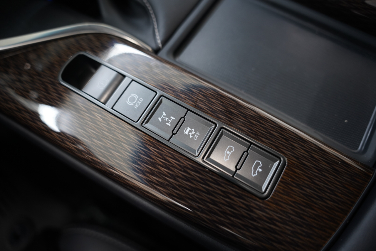 Lexus LX LX 600 Ultra Luxury 4WD 2023