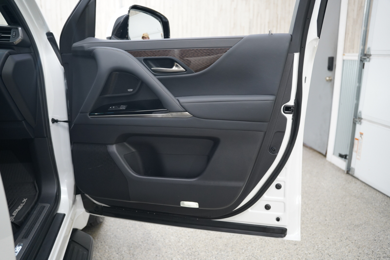 Lexus LX LX 600 Ultra Luxury 4WD 2023