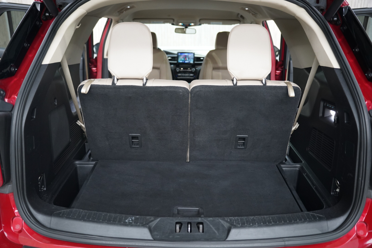 Ford Explorer Limited RWD 2021