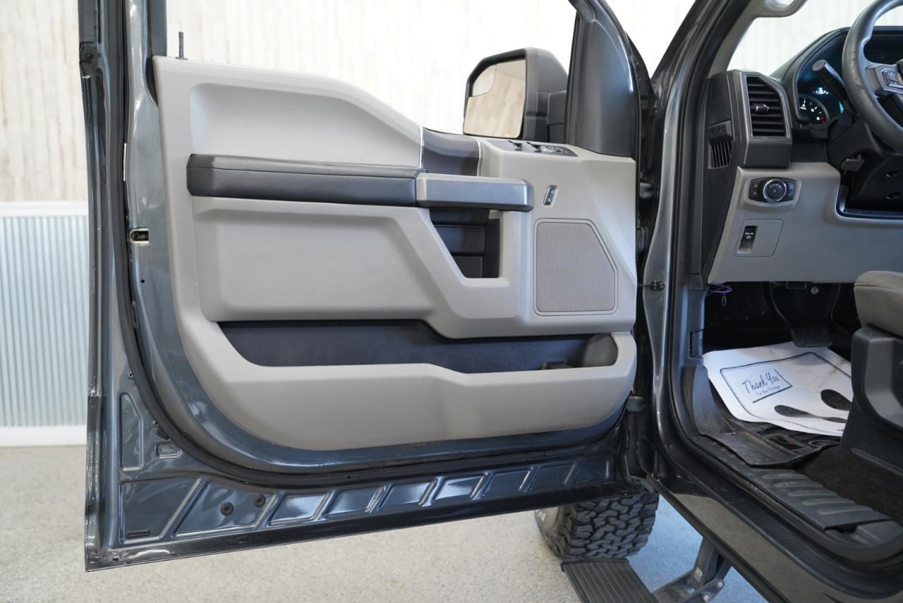 Ford F-150 XL 2WD SuperCrew 5.5' Box 2019