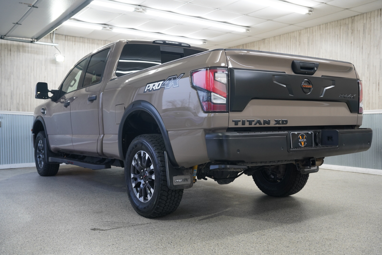 Nissan Titan XD 4x4 Crew Cab PRO-4X 2021