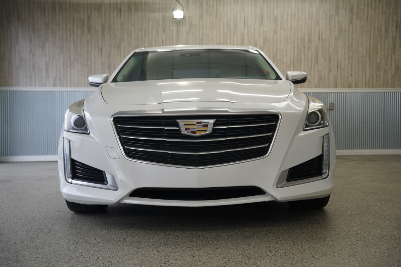 Cadillac CTS Sedan 4dr Sdn 2.0L Turbo Luxury RWD 2015