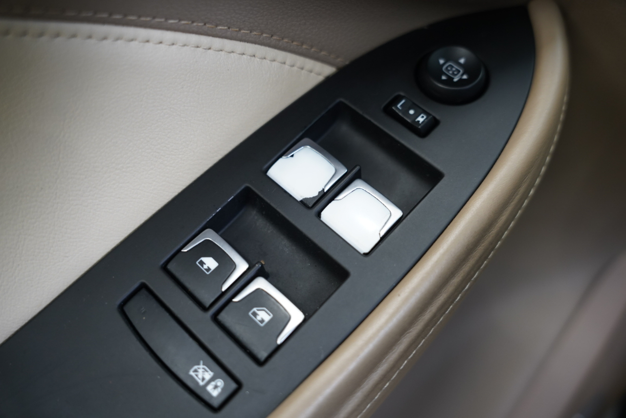 Cadillac CTS Sedan 4dr Sdn 2.0L Turbo Luxury RWD 2015