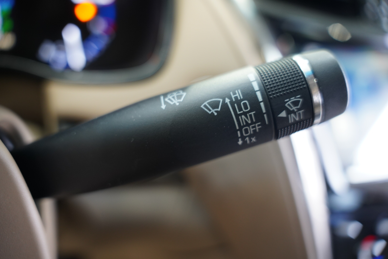 Cadillac CTS Sedan 4dr Sdn 2.0L Turbo Luxury RWD 2015