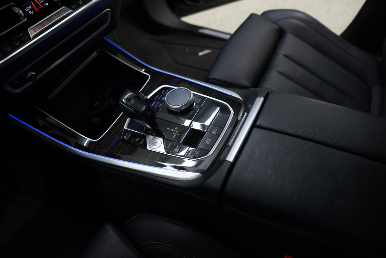 BMW X5 xDrive40i Sports Activity Vehicle 2020