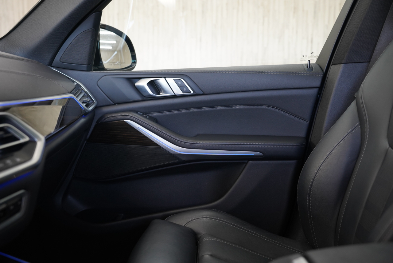 BMW X5 xDrive40i Sports Activity Vehicle 2020