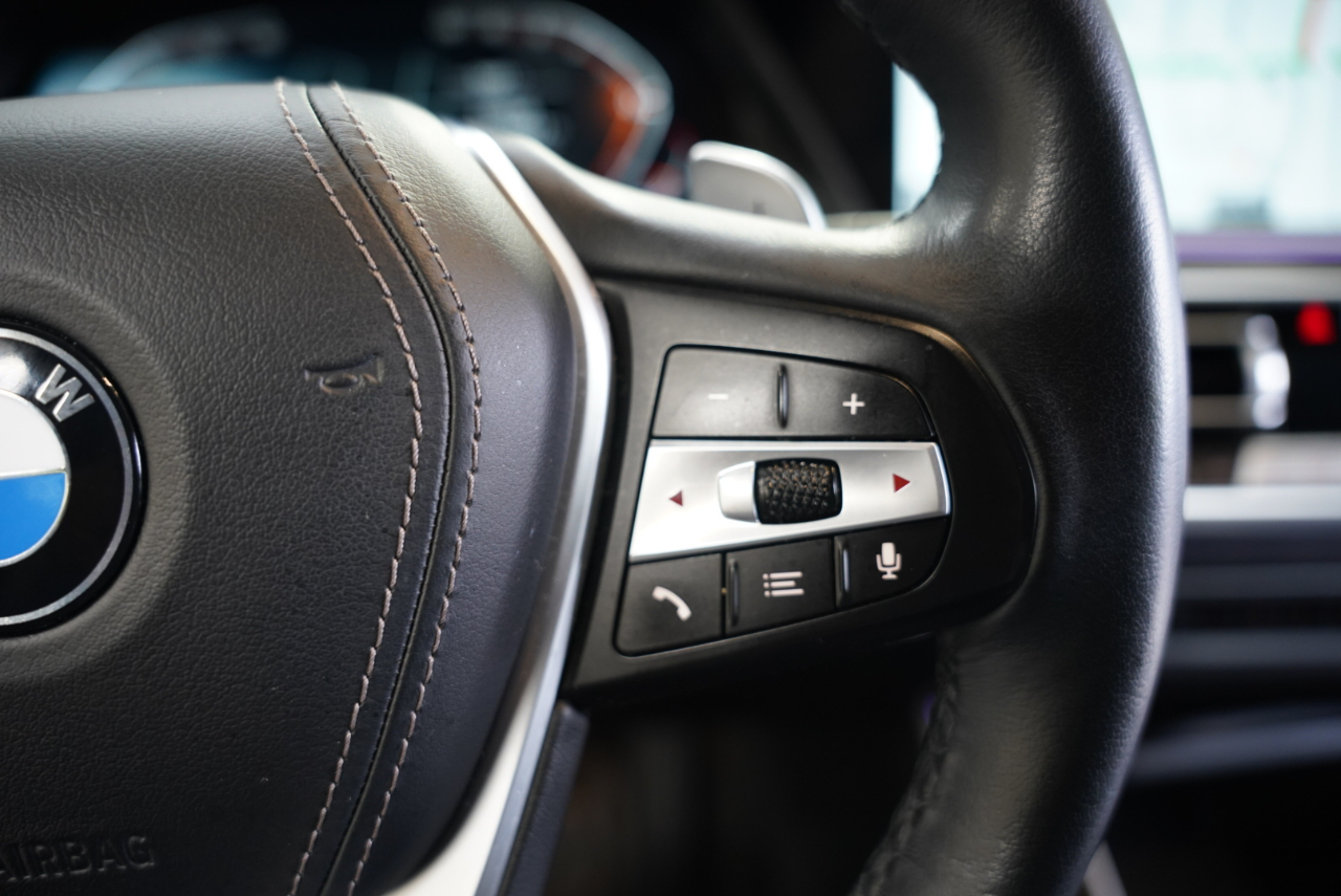 BMW X5 xDrive40i Sports Activity Vehicle 2023