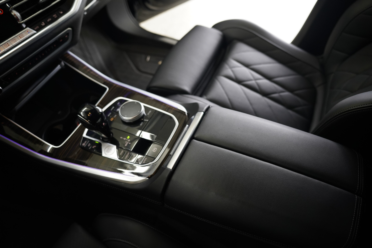 BMW X5 xDrive40i Sports Activity Vehicle 2023