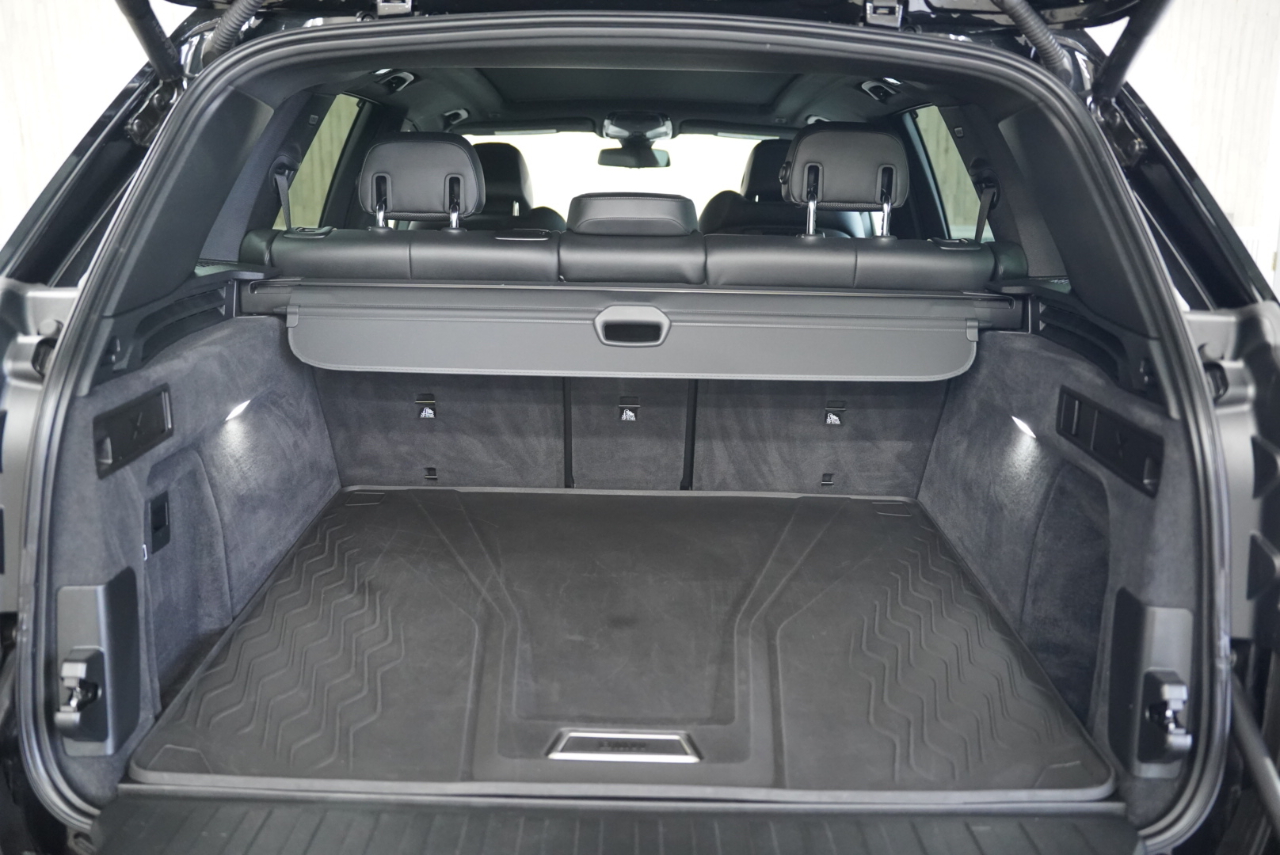 BMW X5 xDrive40i Sports Activity Vehicle 2023