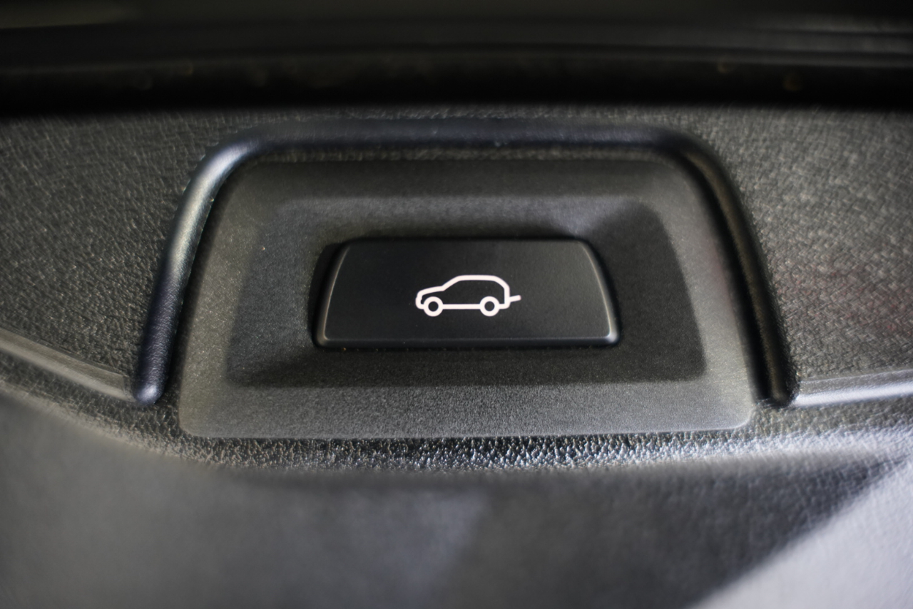 BMW X5 xDrive40i Sports Activity Vehicle 2023