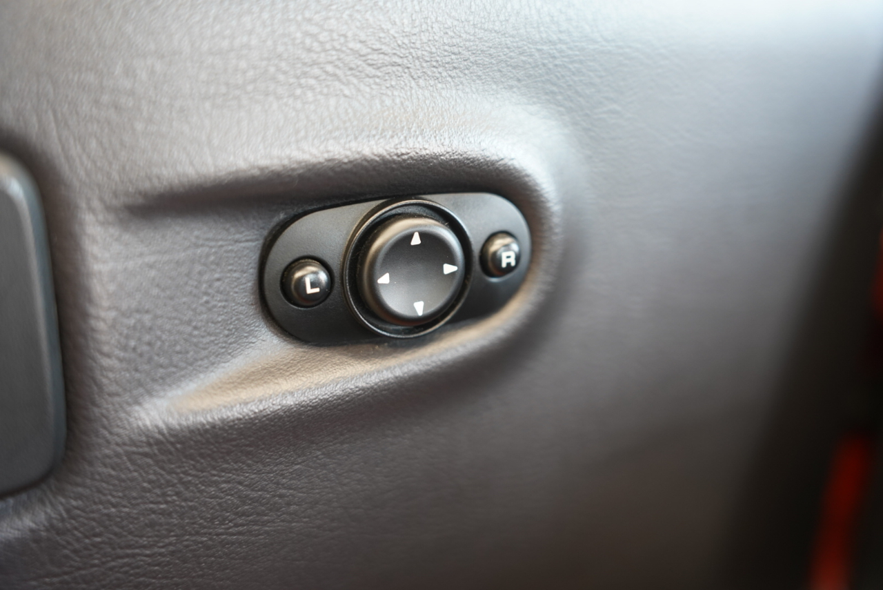 Plymouth Prowler 2dr Roadster 2001