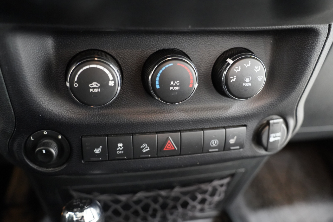 Jeep Wrangler Unlimited 4WD 4dr 75th Anniversary 2016