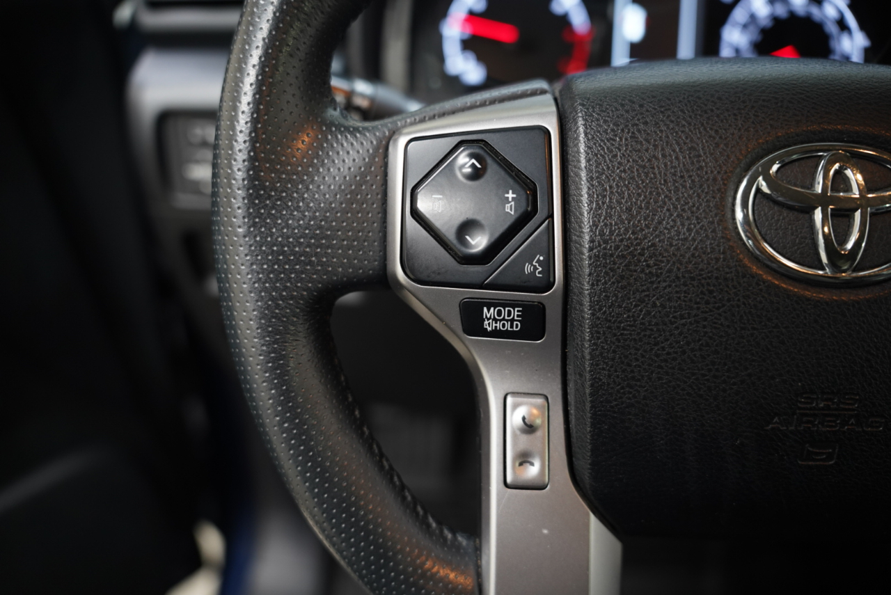 Toyota 4Runner SR5 4WD 2021