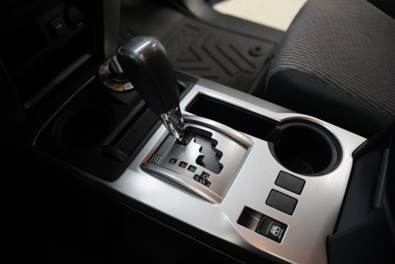 Toyota 4Runner SR5 4WD 2021