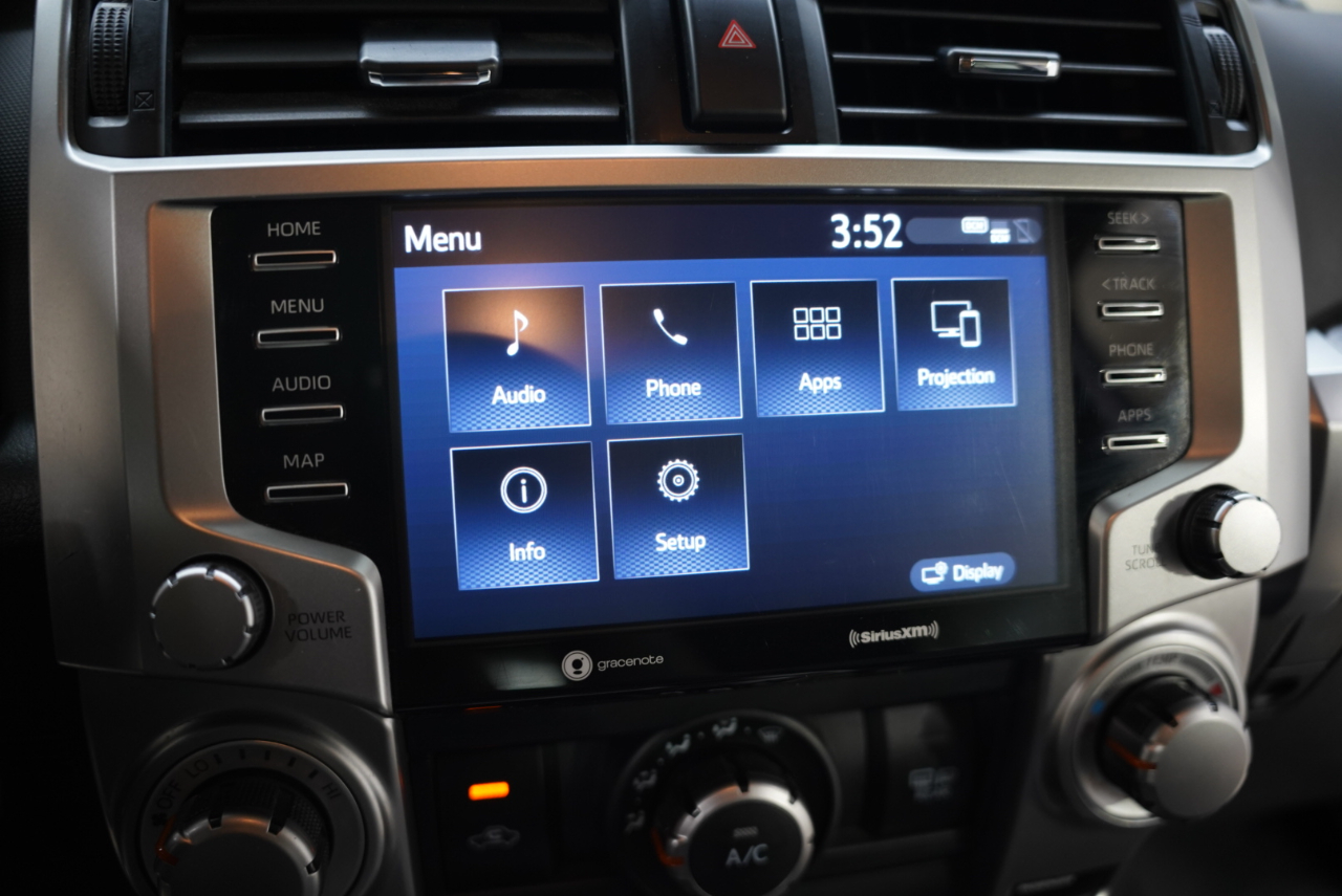 Toyota 4Runner SR5 4WD 2021