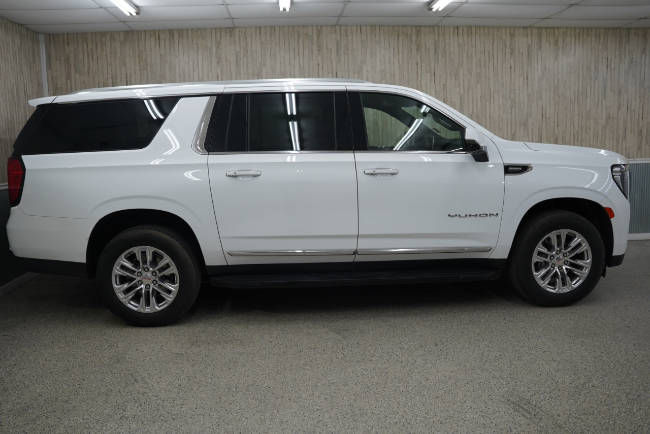 GMC Yukon XL 4WD 4dr SLT 2024
