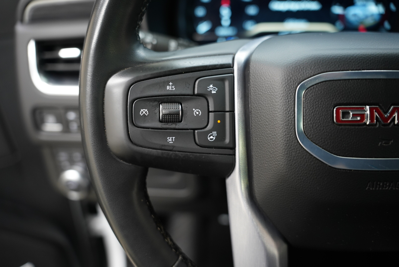 GMC Yukon XL 4WD 4dr SLT 2024