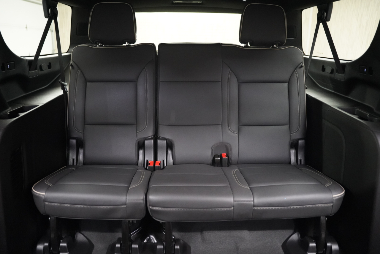 GMC Yukon XL 4WD 4dr SLT 2024