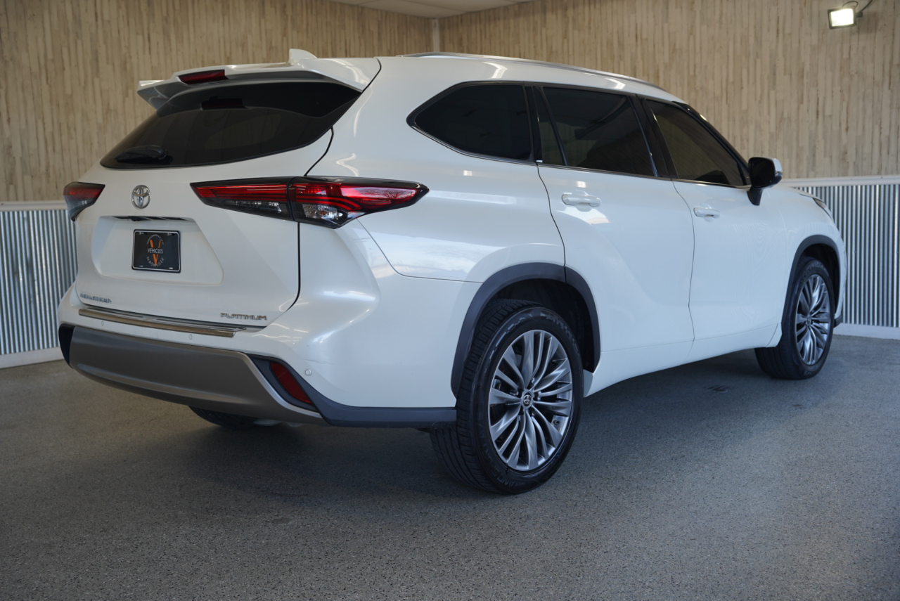 Toyota Highlander Platinum FWD (Natl) 2021