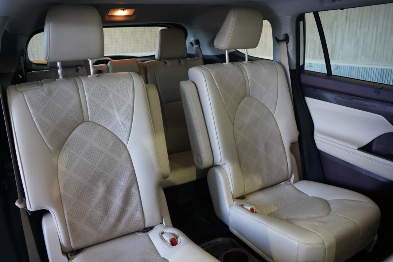 Toyota Highlander Platinum FWD (Natl) 2021