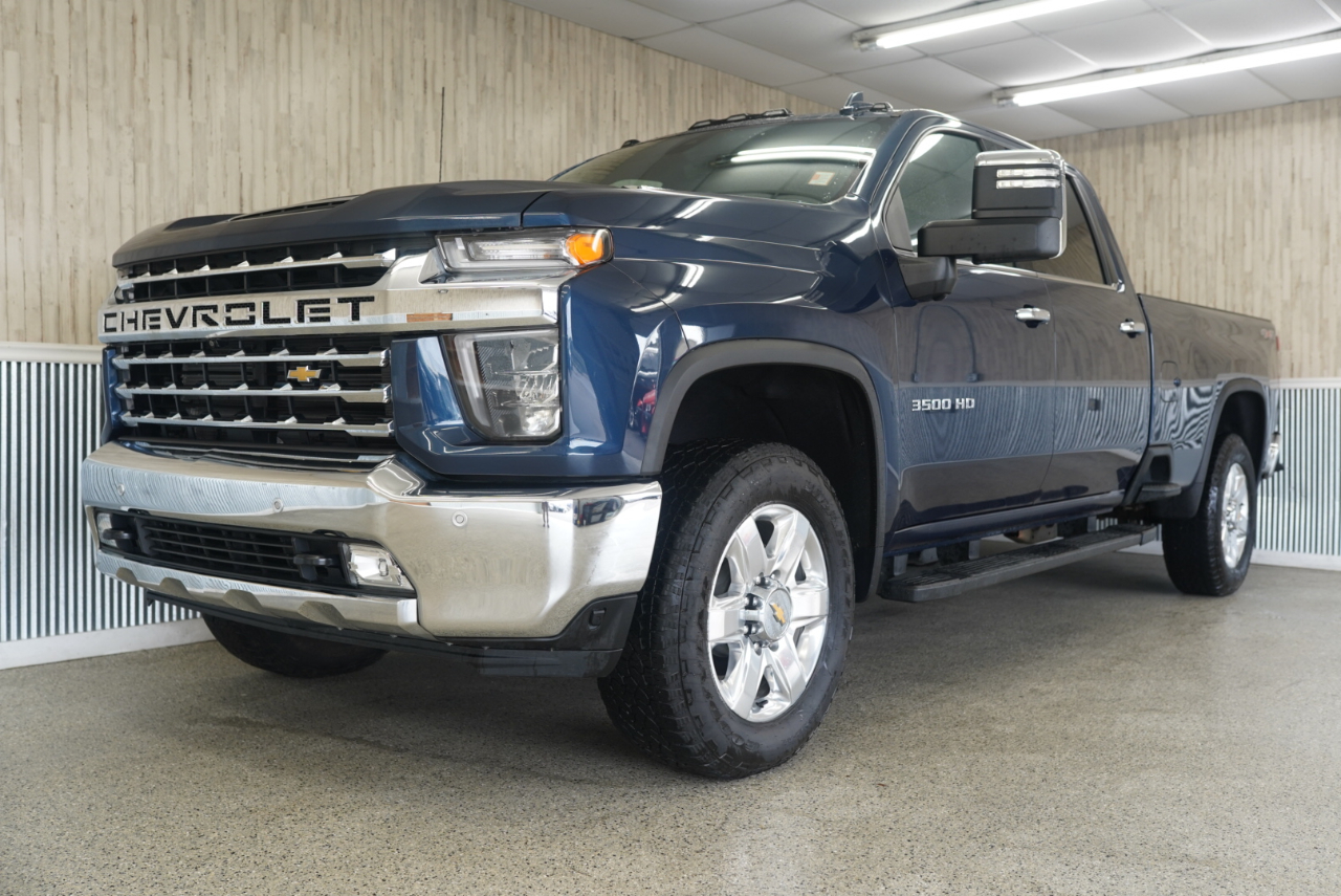 Chevrolet Silverado 3500HD 4WD Crew Cab 172" LTZ 2022