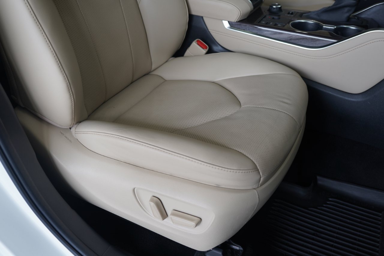 Toyota Highlander Limited AWD 2023