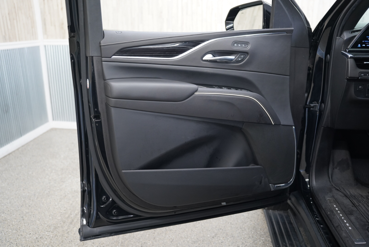 Cadillac Escalade ESV 4WD 4dr Sport 2021