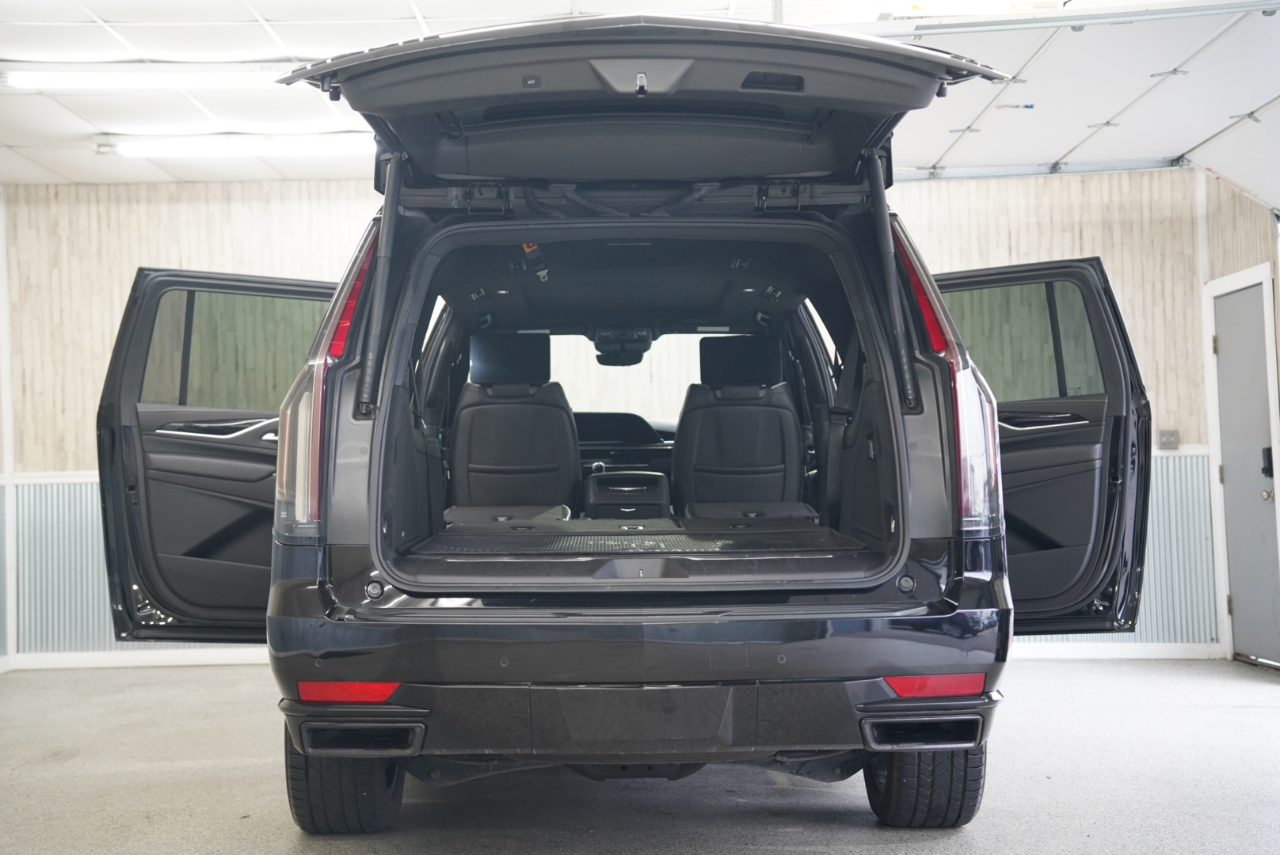 Cadillac Escalade ESV 4WD 4dr Sport 2021